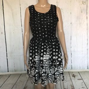 MODCLOTH dress Moon brand M